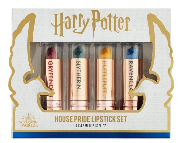 Lanzan colección de labiales de Harry Potter que cambian de color