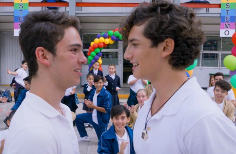 El Corazón Nunca Se Equivoca: Así es la primera telenovela gay de Univision