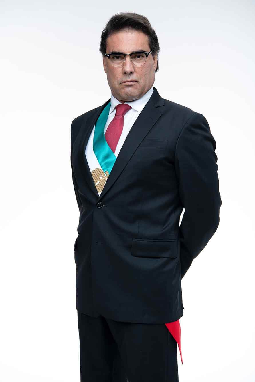 Eduardo Yáñez es el presidente de México