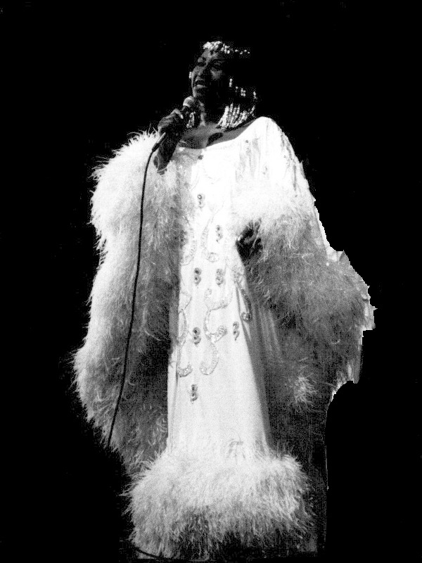 Más allá del «¡Azúcar!»: El hipnótico joyero de Celia Cruz que sigue dictando tendencia
