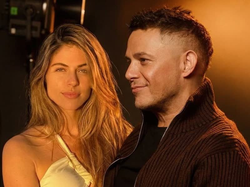 Alejandro Sanz y Stephanie Cayo, la pareja del momento